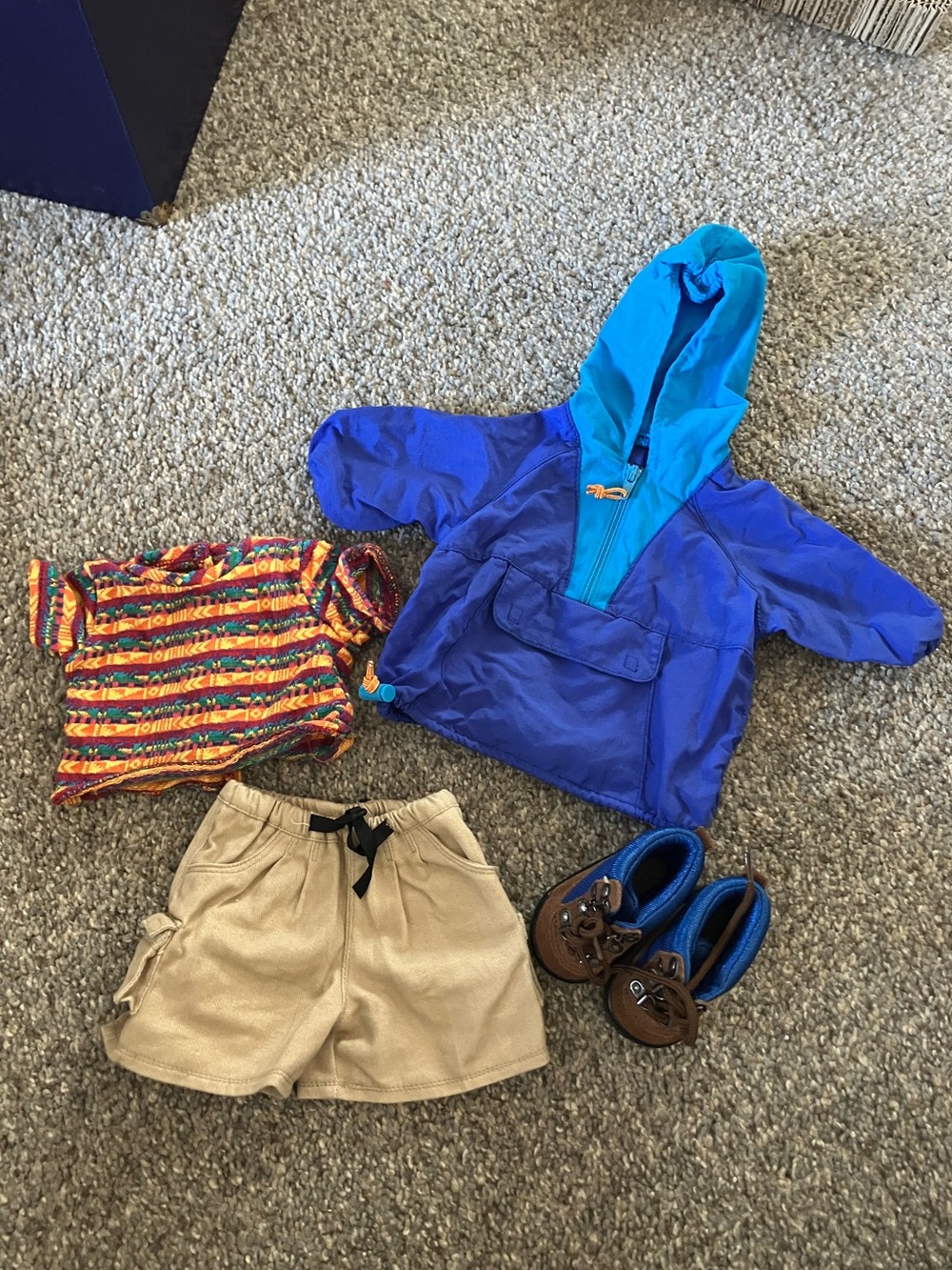 Pleasant Company American Girl of Today Hiking Outfit I 1998